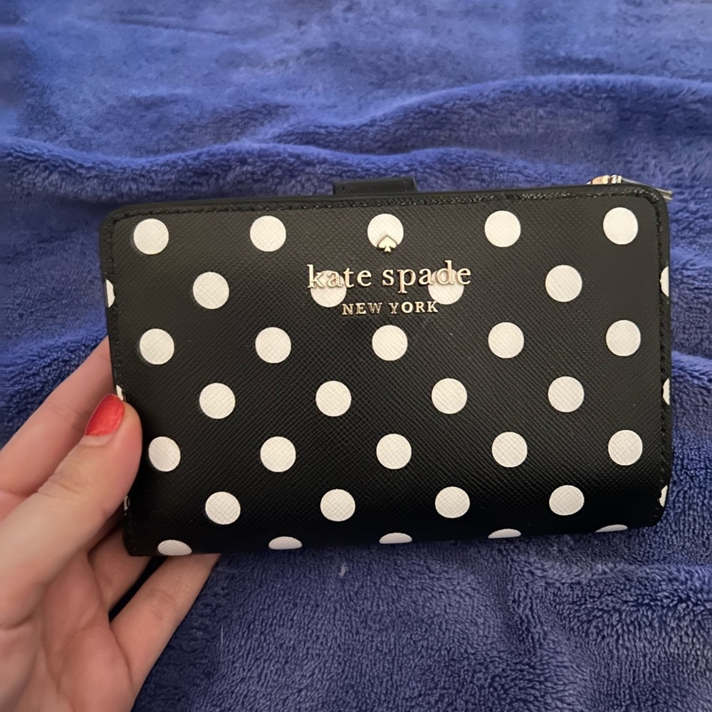 KATE SPADE POLKA DOT WALLET